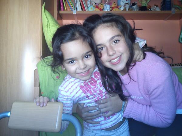 2002_pomposo's tweet photo. Tarde con la enana:) I♥gorda! http://t.co/3wCb2Q5wyD