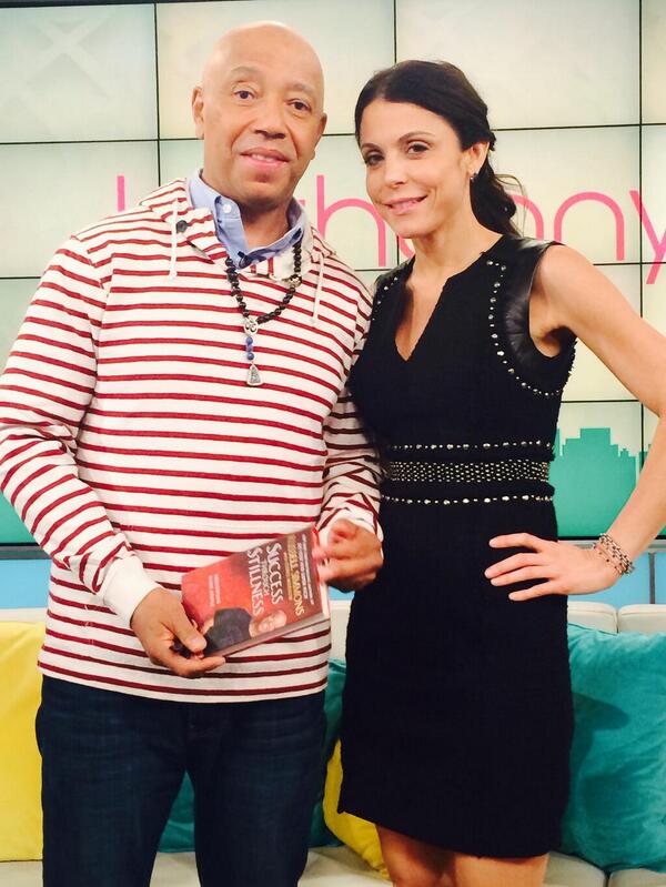 Just stopped by @bethenny show promoting by new book #SuccessThroughStillness out March 4