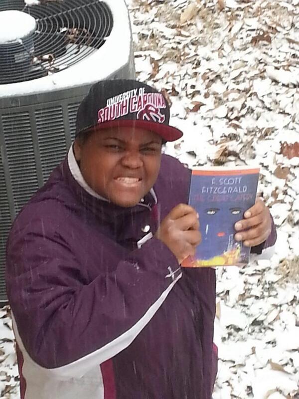 Kyrahboo101's tweet image. I&apos;m reading!!! @MrsSopher #readinginthesnow #hgcs2014