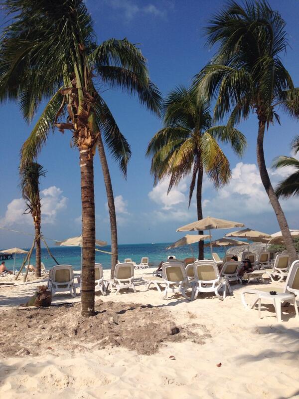 mtmik06's tweet image. Listening to #PSTVI from Mexico #IALTO @KFAN1003