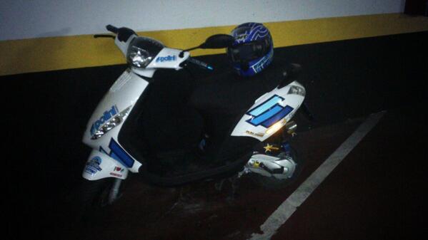 salvadcadi's tweet photo. Me encanta como a qedado mi moto http://t.co/bsODP3YbBo