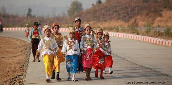 Trans_lation_VM's tweet photo. Happy 67th Union Day to our Burmese neighbors! Today Myanmar celebrates &amp; reflects on its history. #myanmar #unionday http://t.co/ep7kK2obpk