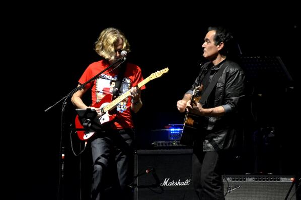 epenagosv's tweet image. The Duet Roine Stolt &amp;amp; @nealmorse #TransatlanticMX what a great night! #Mexprog