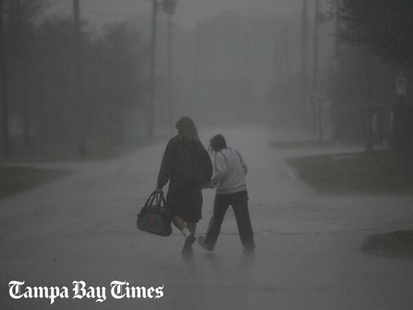 TB_Times's tweet photo. This is what it's like in #Pasco County right now. Again: be careful out there. http://t.co/hkqB1eNj8z http://t.co/SZ6LwFGxqY