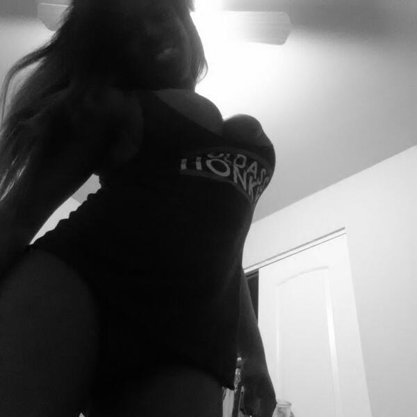 terribeezy's tweet photo. #fhpnation #wearitwednesday @ForHumanPeoples SMILE, the weekend is almost here! http://t.co/jcSGAF7U5h