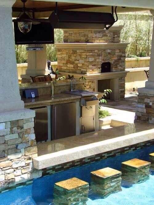 Dream1Homes's tweet photo. A bar you can swim up to. http://t.co/7coElZZA0k