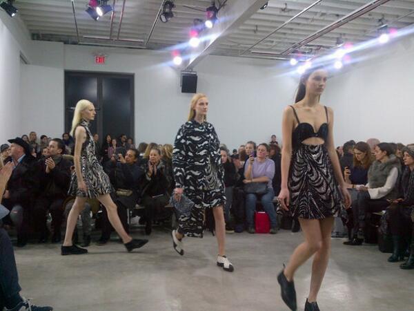 Embedded image permalink