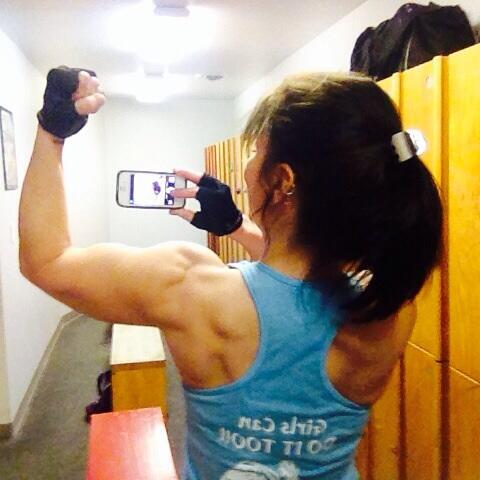 #backday #lovethegym #gym #fitness #weights #muscles #girlswithmuscles
