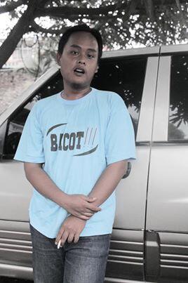 i wear <a href="/BACOT_13/">B A C O T ! ! ! Lab.</a> thank you!nice T-shirt