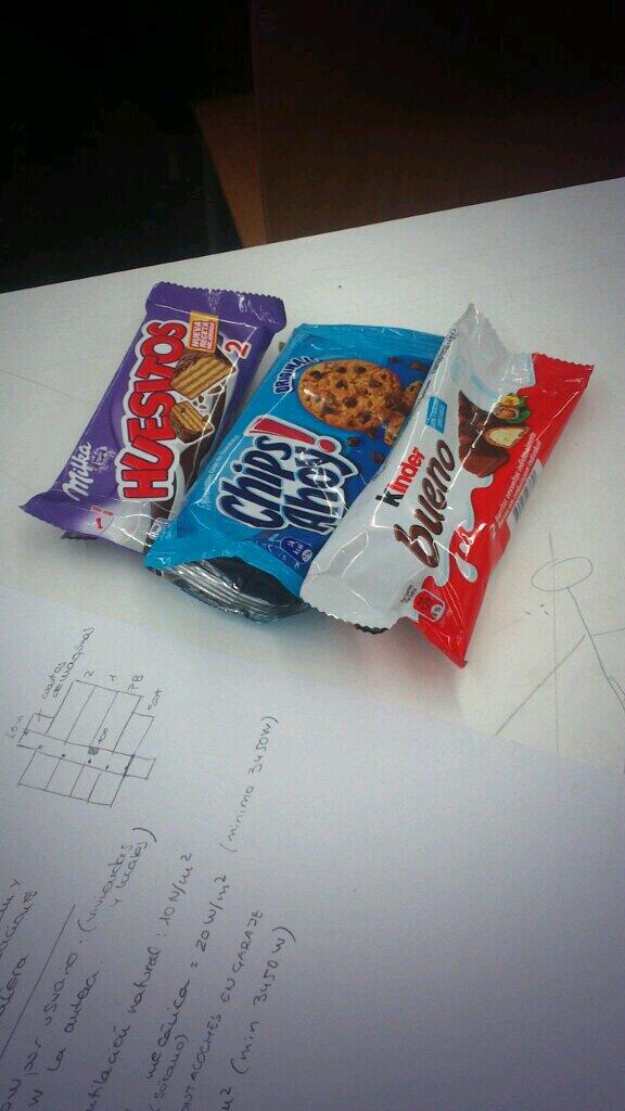 celiina_sanchez's tweet photo. @RocioAbellan Buena clase de instalaciones http://t.co/PipQfTjlrX