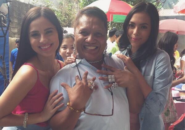 jascurtissmith's tweet photo. Digital shoot with @montesjulia 😋 and madam Vava 👑 http://t.co/wgDdBS0ZXJ http://t.co/cInIbnKOeq