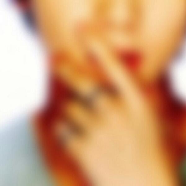______cHo_Co's tweet photo. 　
　
.

.

.

.

.

　　　　　<<　　　　　111 Tw

　　　　　　　　ぺっと

　　　　　　　　離さ無い

　　　　　　　　大好きだ　馬鹿
　
　　　（　　@_____giA_______　　）

.

. http://t.co/uzokXOJGXH