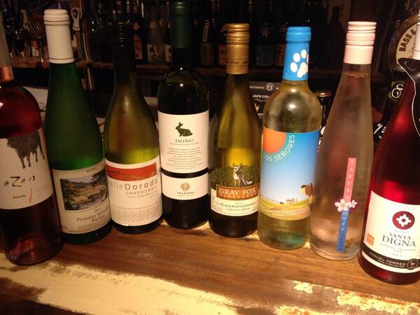 DOJObarNaha's tweet photo. excellent wine selection in for our event tomorrow. Happy Valentines food and wine lovers;) #dojobar  #ValentinesDay http://t.co/OfUh75tdMy