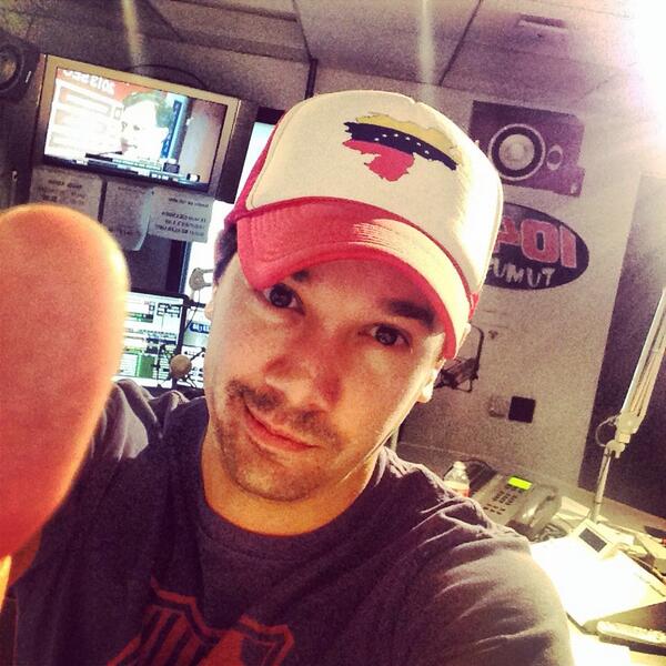 rodolfoelchamo's tweet image. VENEZUELA ❤️ #TotalSupport (PHOTO)