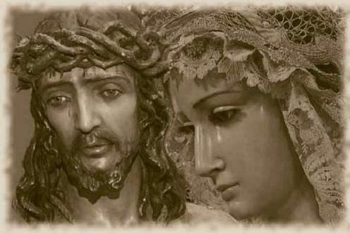 MLGcofradias's tweet photo. Impresionante cada lunes santo @Estudiantes_mlg http://t.co/YymAUzCP5W