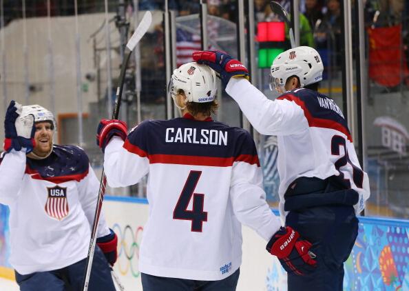 A 6-goal second period led USA to a rout of Slovakia. 

FINAL: USA (7) - Slovakia (1)
Recap: s.nhl.com/tAGJZ