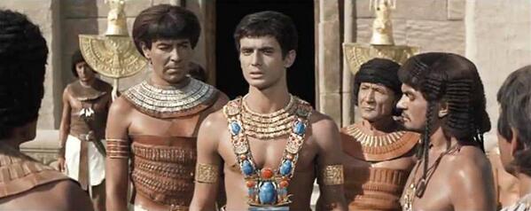 Like_AnEgyptian's tweet photo. A scene from the #Danish film "Faraon". The Accessories were designed b the great Shady Abdel Salam #Egyptian #Egypt http://t.co/Rn5WdrHht7