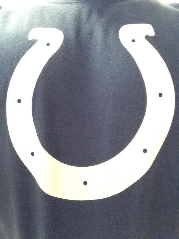 riferangers's tweet image. Wearing the shoe for one day old Andrew.  He is having surgery soon.  @Colts @RileyHospital #PrayforAndrew