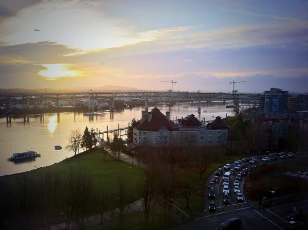 seanmendoza's tweet photo. Last day of #EConnect14. http://t.co/0a7fzIyMDG