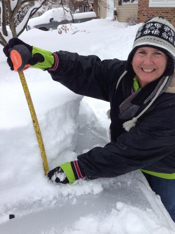 Slothpoke's tweet image. 13 inches of snow in Downingtown