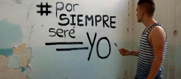 elquefaltabaCHK's tweet photo. Hoy hace 2 años de esto...
#DosAñosPorSiempreSeréYoCHK algún día haré una nueva versión de esta canción, ¡prometido! http://t.co/aJjM9zurlD