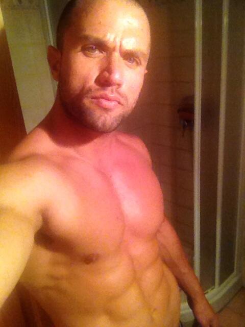 Kien kiere rodar conmigo ehhhhh 😉😉😉😉😉😉😉 http://t.co/idViK2GGUY