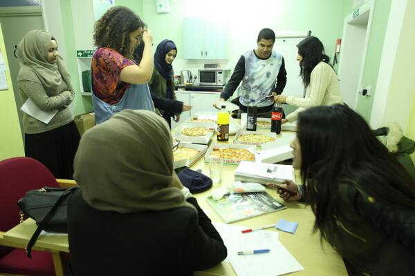 CuttingEast's tweet image. Pizza time!
@CuttingEast #YoungProgrammers