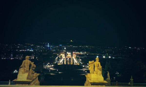 Imparables2014's tweet photo. #Imparables2014 no os perdáis las vistas desde el MNAC. Impresionante! http://t.co/secBTwvkfZ