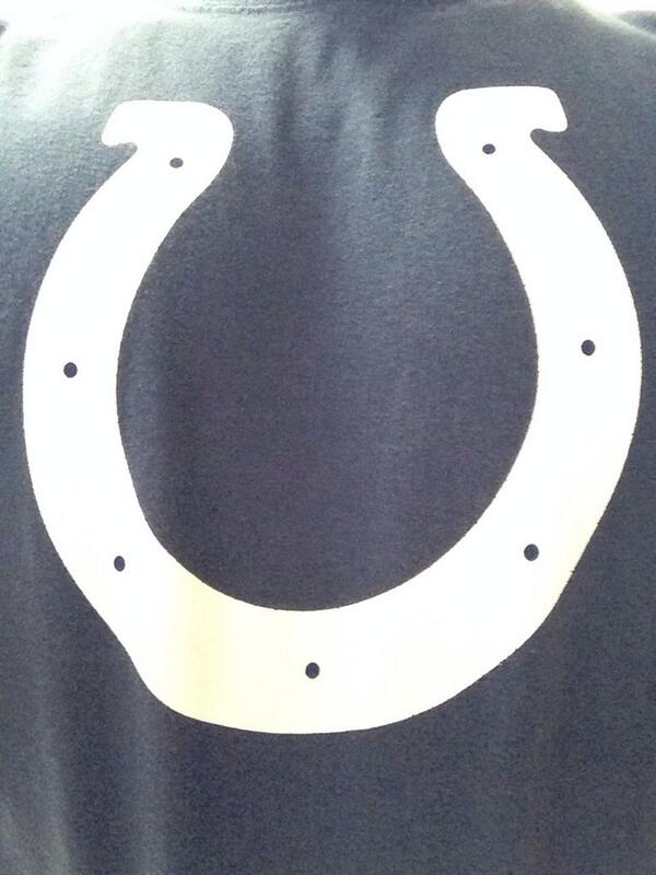 riferangers's tweet image. It is surgery time for one day old Andrew. @Colts @RileyHospital #PrayforAndrew #shoeforAndrew