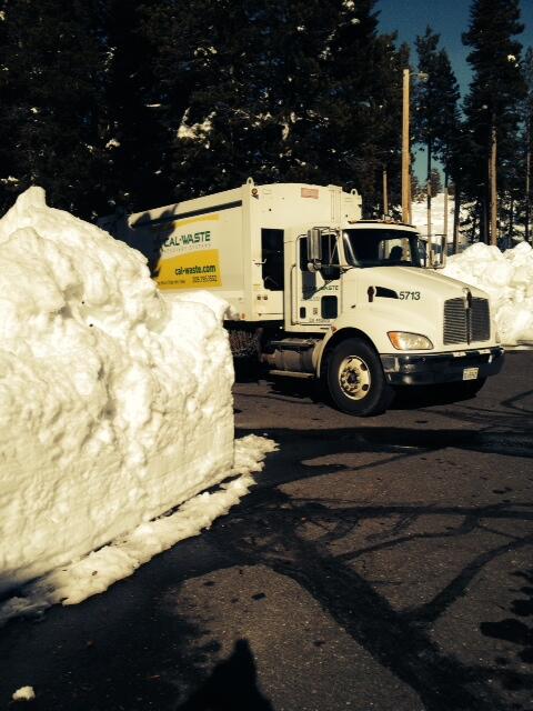 CalWaste's tweet image. Movin&apos; and shakin&apos; in #CalaverasCounty! Beautiful #snow!