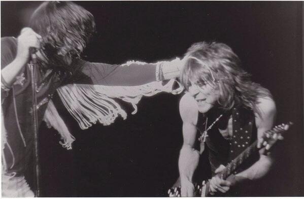 OzzyOsbourne tweet picture