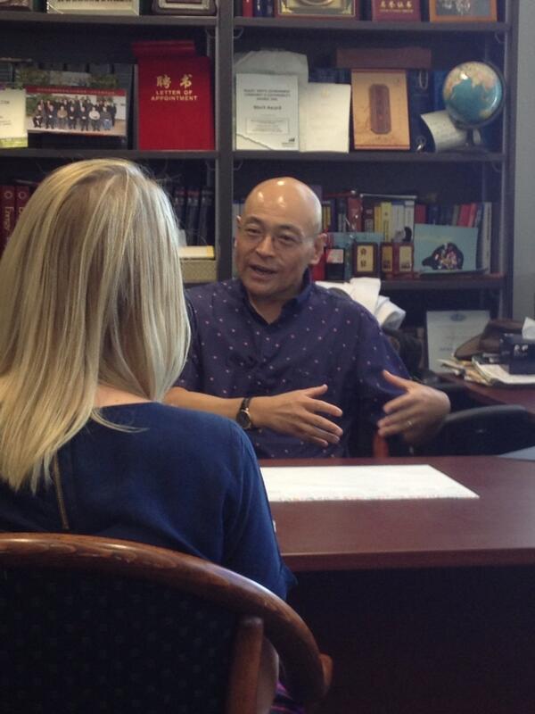 abc730's tweet photo. MT @uwanews: On #730WA tonight #UWA Prof Dongke Zhang explains the amazing science turning waste into #energy. http://t.co/W1STDGoEDT