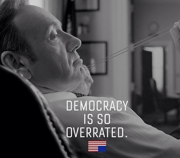 Pajaropolitico's tweet image. Acá podrán ver #FOTOS del “detrás de cámaras” de @HouseofCards instagram.com/houseofcards