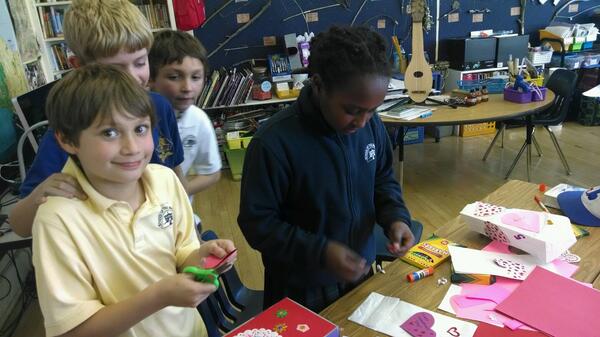 Mad4thGrade's tweet photo. Getting ready for Valentines Day http://t.co/K1T0WhH24Z