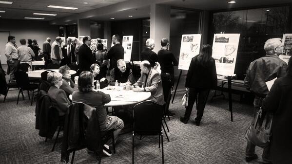 NorthRailKC's tweet photo. #NorthRailKC community meeting has begun. Hurry on over before the presentation starts! #KCStreetcar #NextRailKC http://t.co/WxLahOnNFT