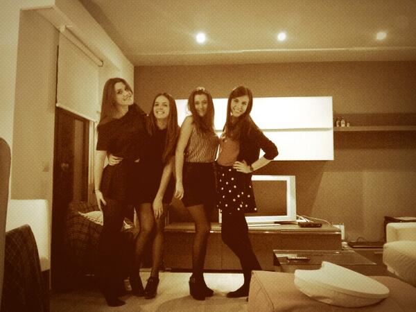 anamonchi's tweet photo. Celebrando San Valentin...!! ❤️ http://t.co/xmpsvpzsBO