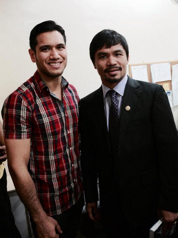 mma_philippines's tweet photo. Phillipe Nover with Manny Pacquiao!
#mmaphil #UFC #pinoypride #pacman #pacquiao http://t.co/t1P478NlhO