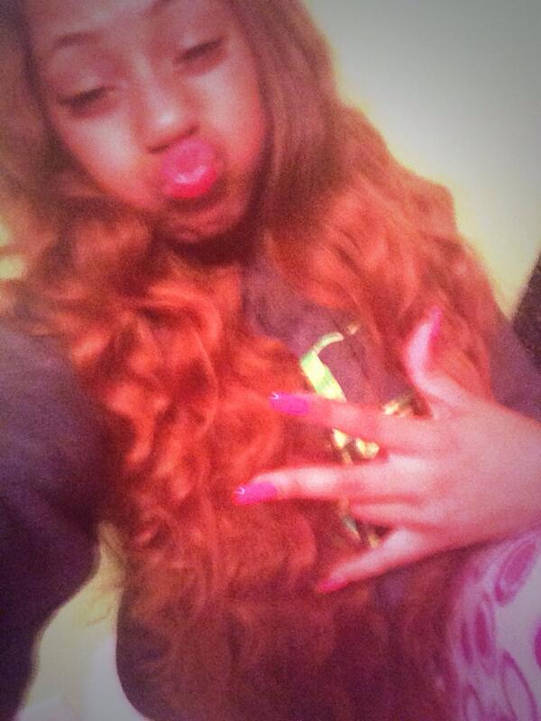 ILove_Destinee's tweet photo. “@eurodollie: quote this with a ratchet selfie.” Lmao #highDAB http://t.co/b6Iya4tbn2