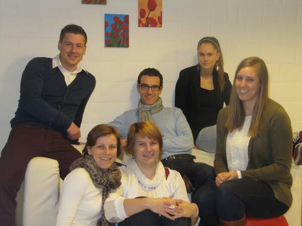 AmitabhaSports's tweet photo. Het nieuwe #Amitabha Team! VlnR: @NGernay , @nadiafeys , @NatalieDeDecker , @FrankMissoul, @Manondebart , @IneDumon http://t.co/sjsYV29P2X