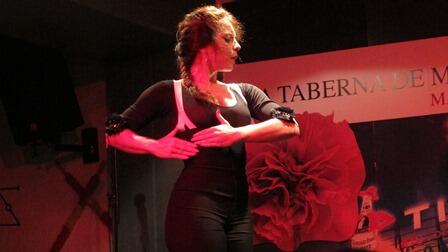 Espectacular pase de <a href="/MariaJuncal_/">María Juncal</a> <a href="/fjamonserrano/">Fund. Jamón Serrano</a> <a href="/origenonline/">ORIGEN</a> <a href="/PinkletonWine/">Pinkleton & Wine</a>  <a href="/FeriaARCOmadrid/">Олег Конончук</a> <a href="/MercadosDorigen/">Mercados De Origen</a>