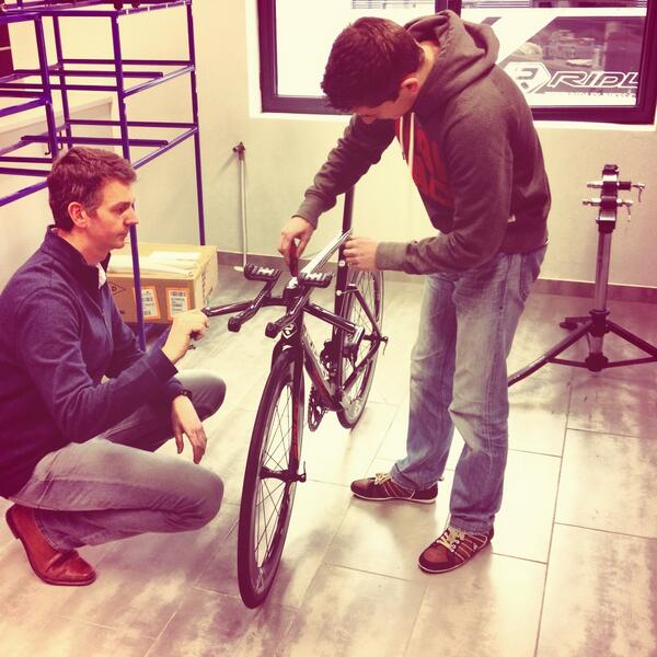 Ridley_Bikes's tweet image. Man at work! R&amp;amp;D #DeanFast #taichungbikeweek #taichung #ridleytt