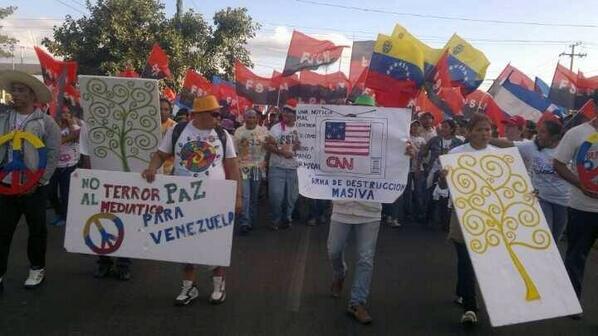 ansoalba12's tweet photo. "@QuenriM: #CNNmiente #CNNlie #Nicaragua en contra de la manipulación contra #Venezuela @xoannoya http://t.co/nlkviVukCU"