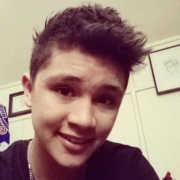 Dj_ongsee's tweet image. LOL about to go somewhere :)))) hahahha omg my smile -_- whatevs :p hahaha #AboutToGo #AllBlack #Hi #WeirdSmile