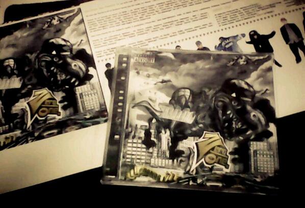 BESOK!!! Barang haram ini mulai beredar di pasar gelap, dapatkan di Maitrin Lounge sebelum ditangkap ormas!