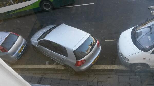 neilmcniffe's tweet image. Nice parking son! #ParallelParkingFail
