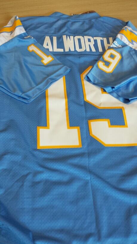 NFL UK on X: RT to Win this Lance Alworth Chargers retro jersey