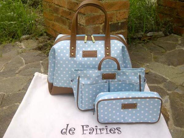 ratih_ka's tweet photo. ready...de Fairies handbag candy polka baby blue,1 set Rp375.000. #deFairies http://t.co/pPHbNjjY4I