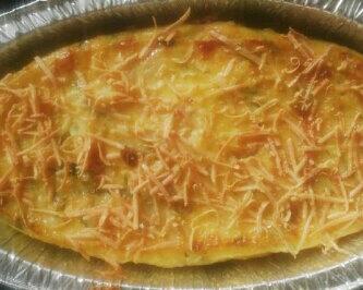 ria_belu's tweet photo. Thanks to order sis @wulanc ,semoga suka dan ketagihan sama #macaronischotel nya.. Yg mau order just contact me.. http://t.co/0R4rOzNwgQ