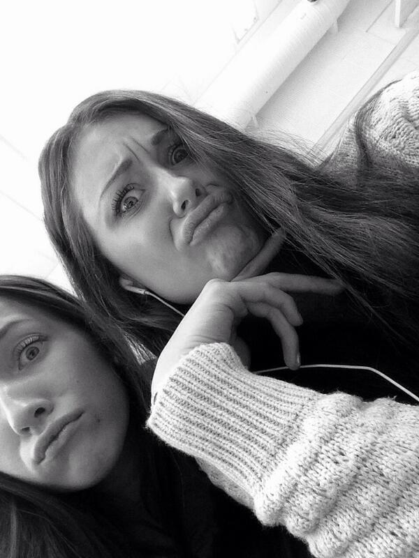eejonsson's tweet photo. Grattis fulis 💏 @Elinadavidsson http://t.co/W7fOGzYl8s