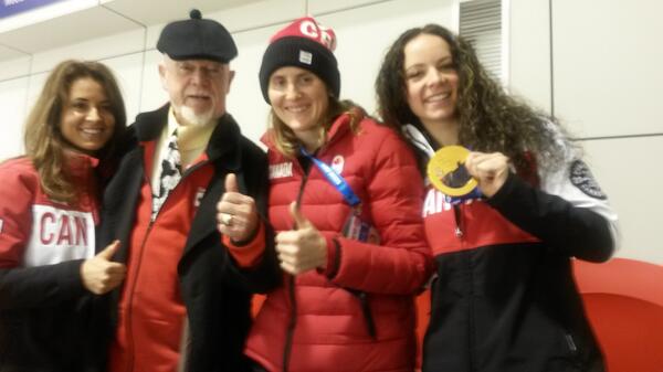 CoachsCornerDC's tweet photo. Congrats to our women. Ran into Hayley Wickenheiser and Shannon Szabados at the mens morning skate today. http://t.co/81gmgQGcfZ